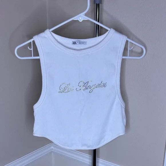 Set Of Two Tank Tops Size Large - Picture 6 of 8